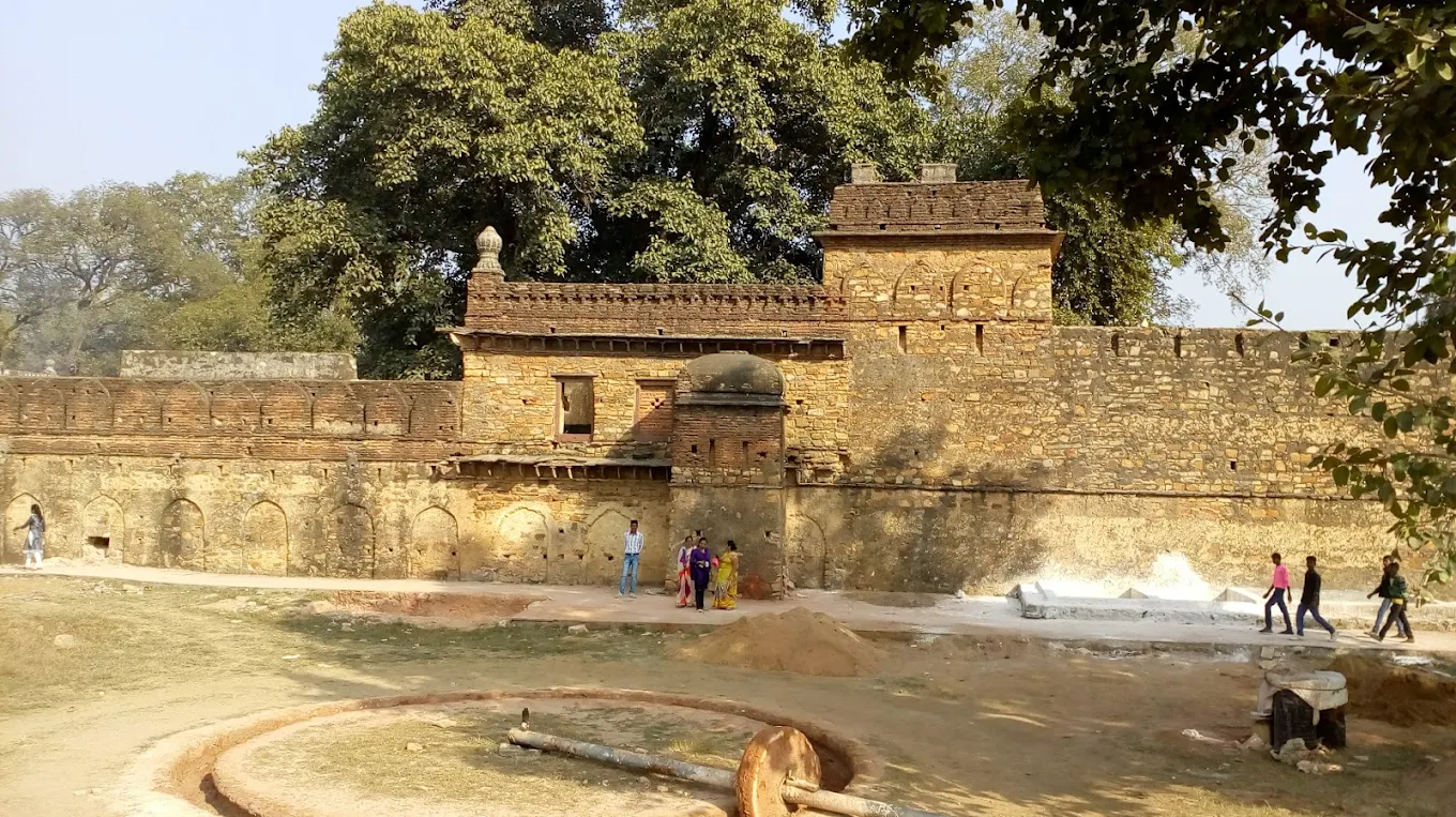 Vijayraghavgarh Fort